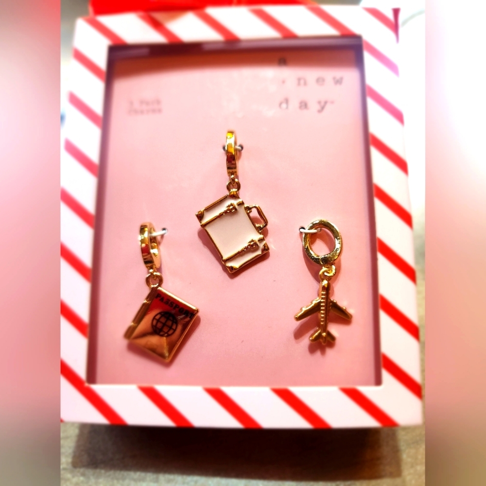 A New Day Gold Travel Charms Set *BRAND NEW IN BOX*